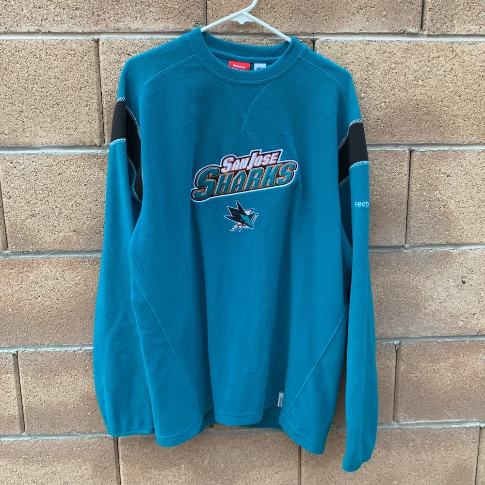 Reebok San Diego sharks pull over sweater size M
